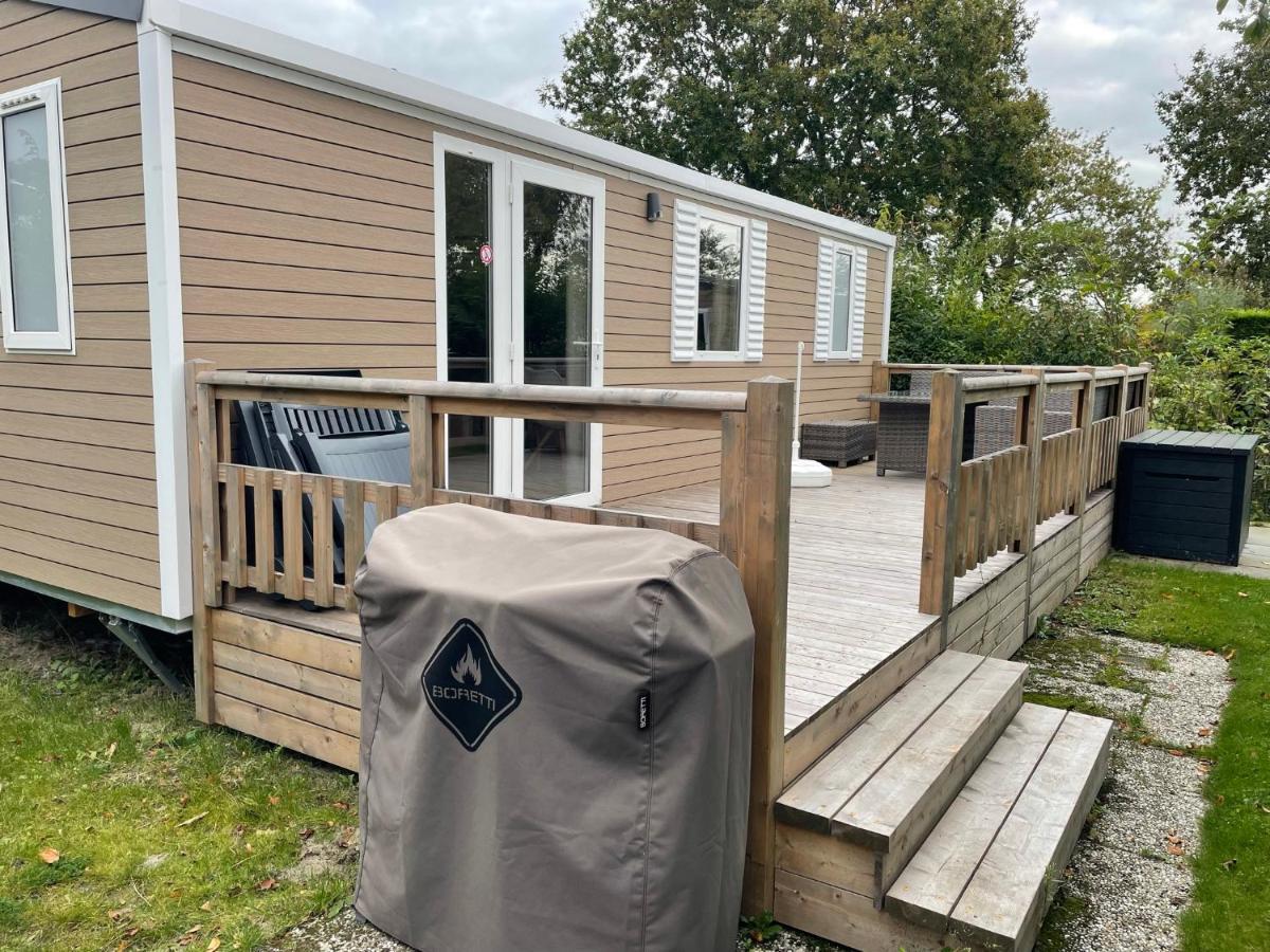 Renesse Chalet In Family Friendly Area Екстериор снимка